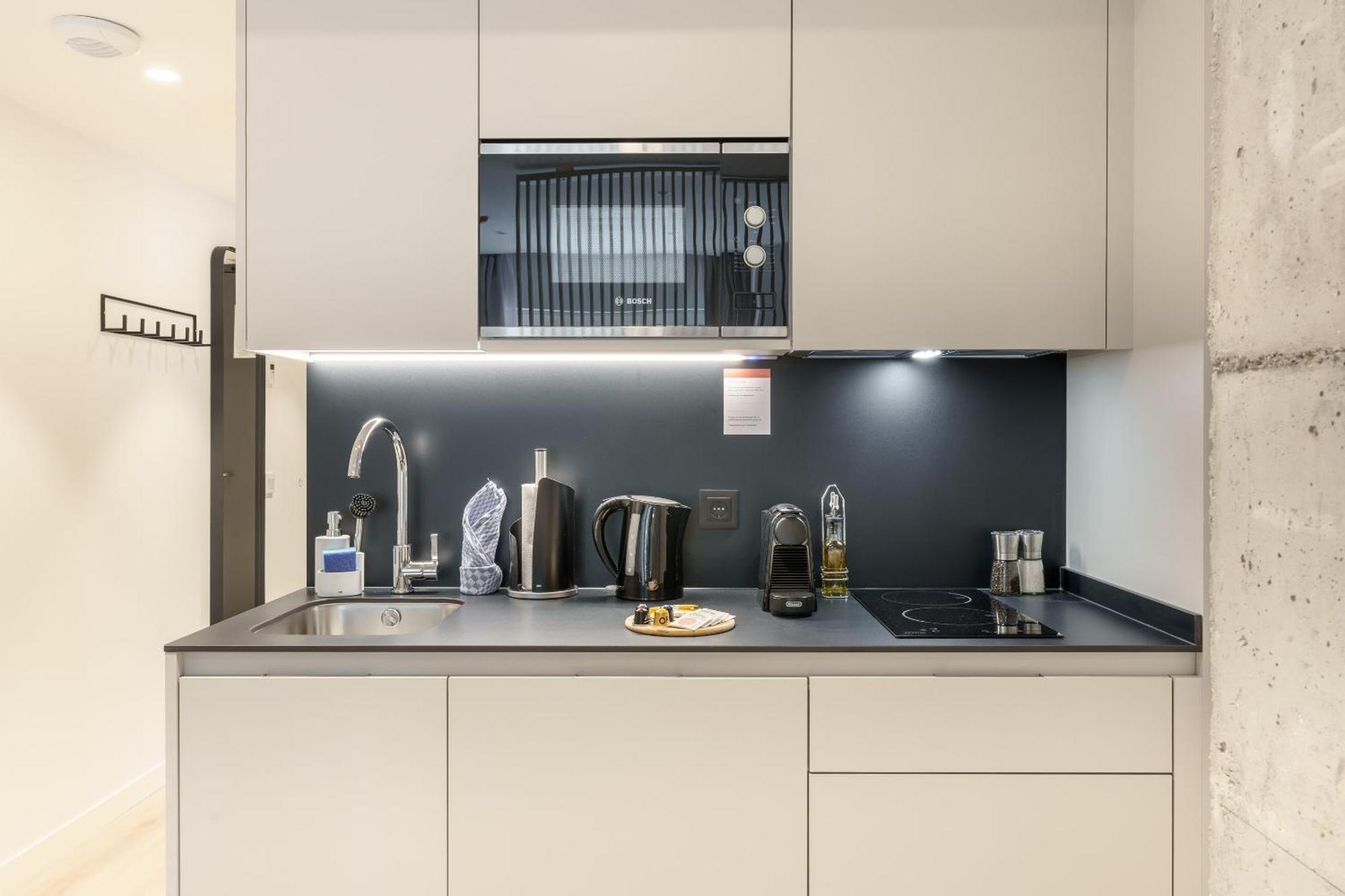 Limehome Madrid Calle De Juan Hurtado De Mendoza المظهر الخارجي الصورة